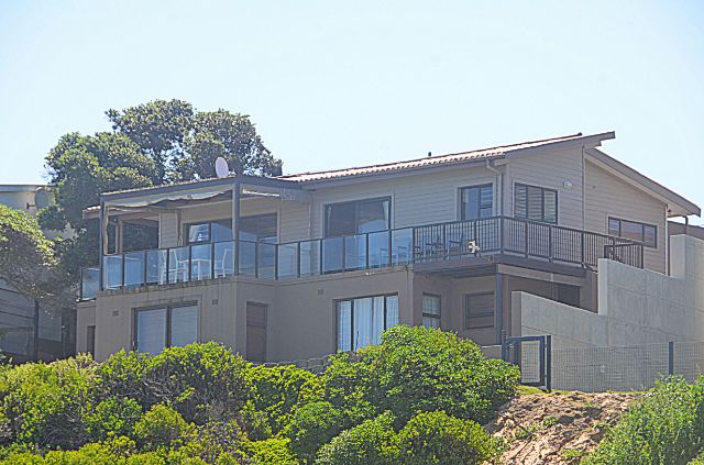 Beachfront Accommodation to rent in Klein Brakrivier, Garden Route, South Africa