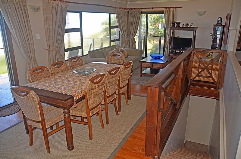 Beachfront Accommodation to rent in Klein Brakrivier, Garden Route, South Africa