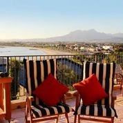 Beach Houses to rent in Gordons Bay, Cape Town, Western cape, Helderberg, South Africa