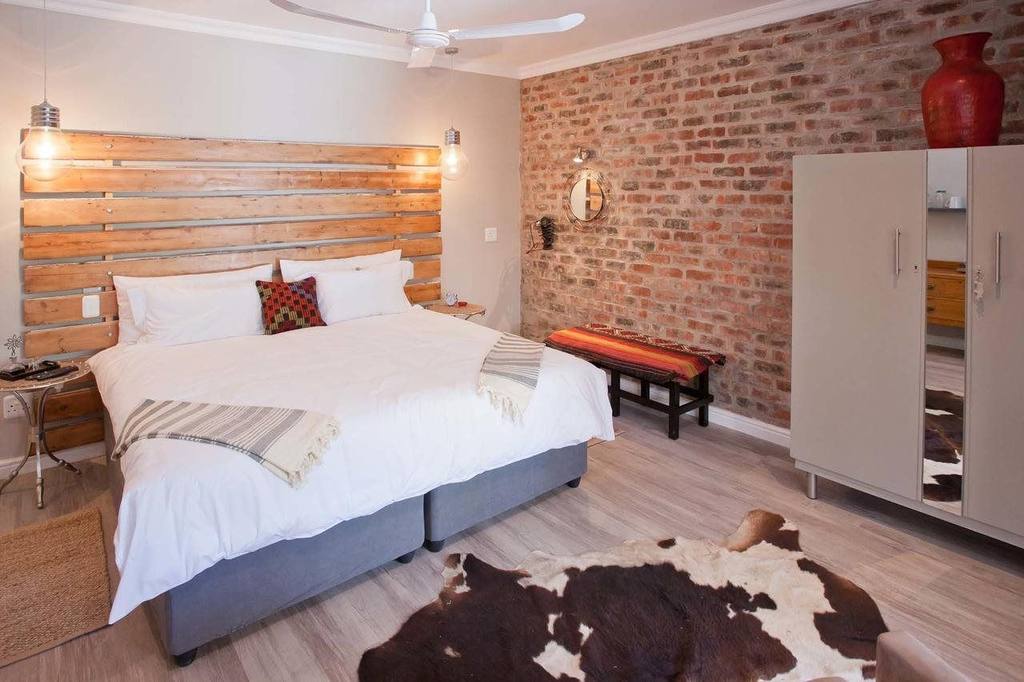 Bed and Breakfasts to rent in Oudtshoorn, Klein Karoo, South Africa