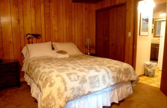 Cabins to rent in Glacier, Mt. Baker, USA