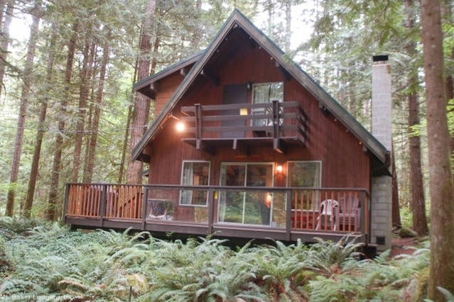 Cabins to rent in Glacier, Mt. Baker, USA