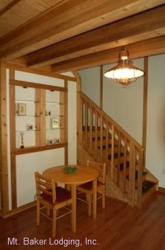 Cabins to rent in Glacier, Mt. Baker, USA