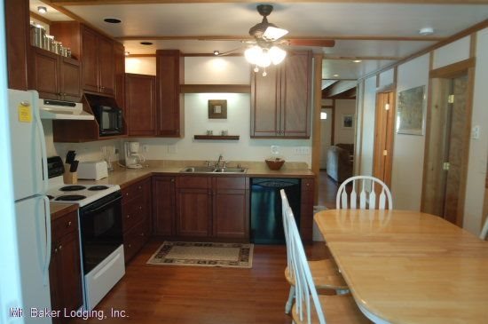 Cabins to rent in Glacier, Mt. Baker, USA
