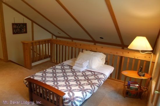 Cabins to rent in Glacier, Mt. Baker, USA