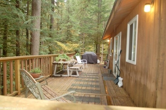 Cabins to rent in Glacier, Mt. Baker, USA