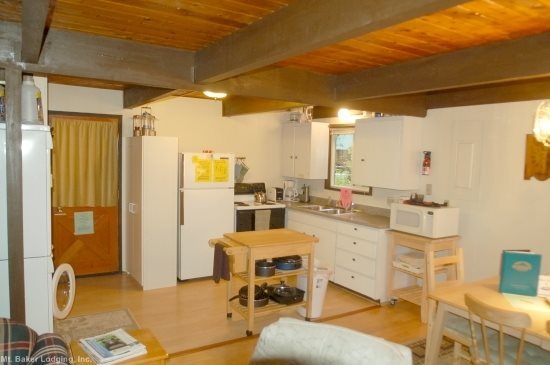 Cabins to rent in Glacier, Mt. Baker, USA