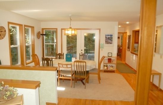 Cabins to rent in Glacier, Mt. Baker, USA