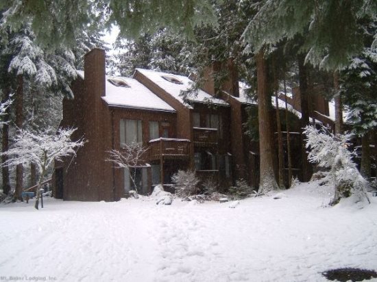 Holiday Rentals & Accommodation - Mountain Retreats - USA - Mt. Baker - Glacier