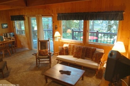 Cabins to rent in Glacier, Mt. Baker, USA