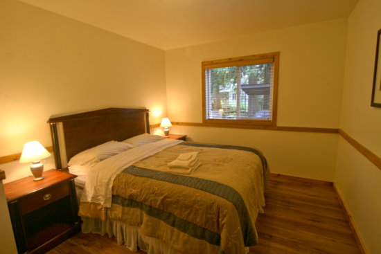 Cabins to rent in Glacier, Mt. Baker, USA