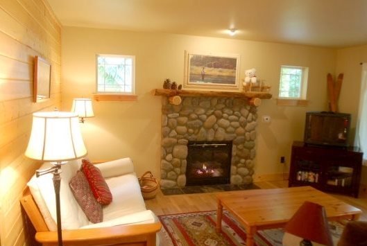 Cabins to rent in Glacier, Mt. Baker, USA