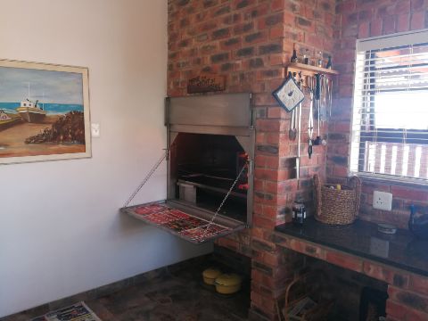 Holiday Accommodation to rent in Reebok, Garden Route, South Africa