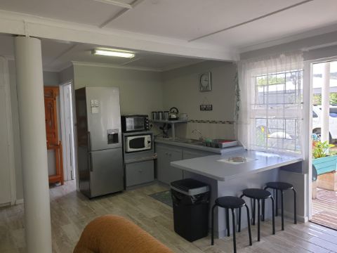 Self Catering to rent in Reebok, Garden Route, South Africa