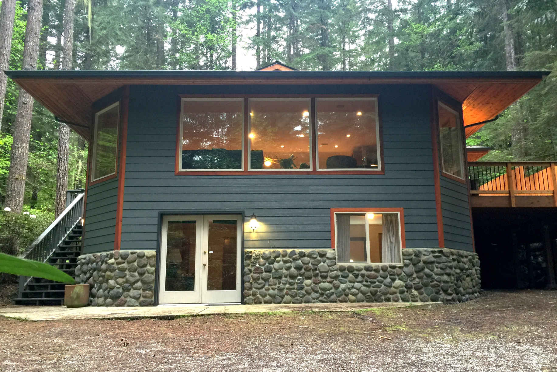 Holiday Rentals & Accommodation - Cabins - United States - Mt Baker - Glacier