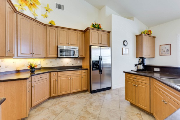 Villas to rent in Cape Coral, 2230 SE 20TH PL, United States