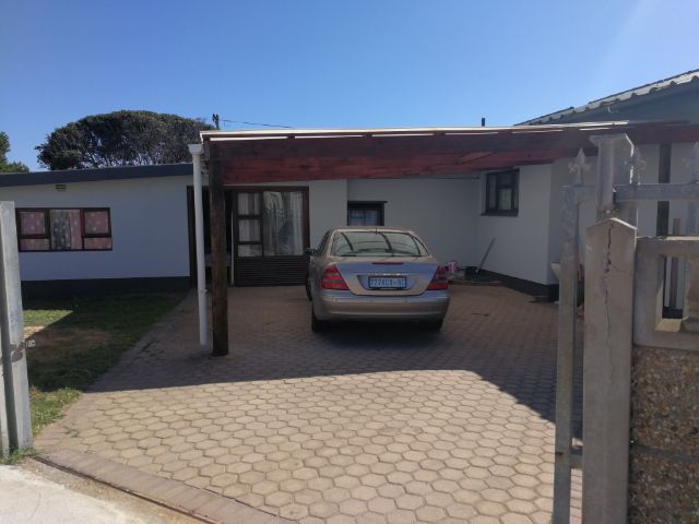 Houses to rent in Hartenbos, Garden Route, South Africa