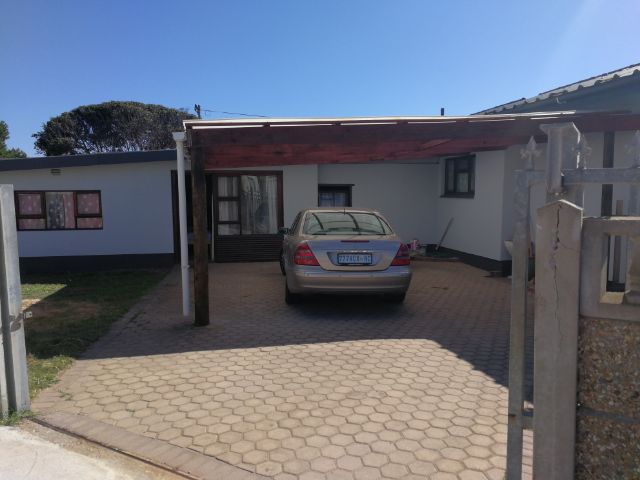 Houses to rent in Hartenbos, Garden Route, South Africa