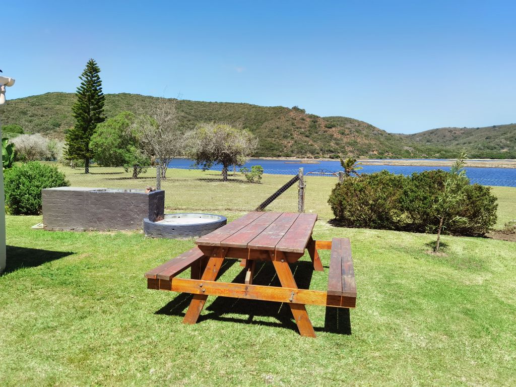 Holiday House to rent in Klein Brak river, Garden Route, South Africa