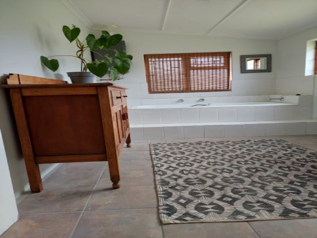 Holiday House to rent in Klein Brak river, Garden Route, South Africa