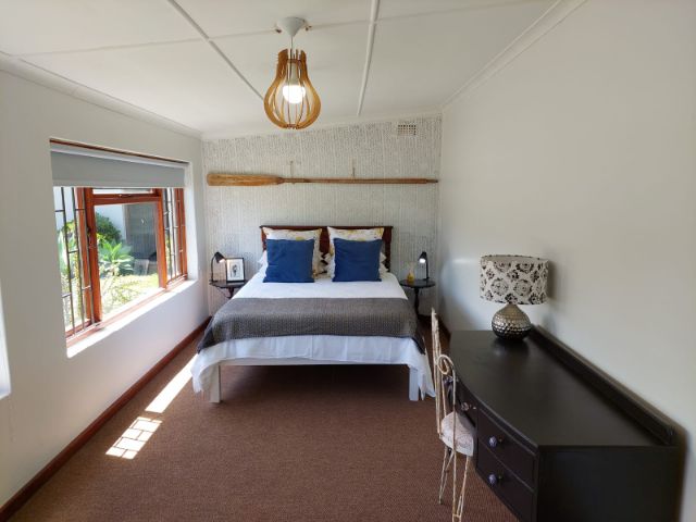 Holiday House to rent in Klein Brak river, Garden Route, South Africa