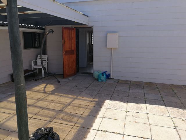 Holiday House to rent in Little Brak River, Garden Route, South Africa