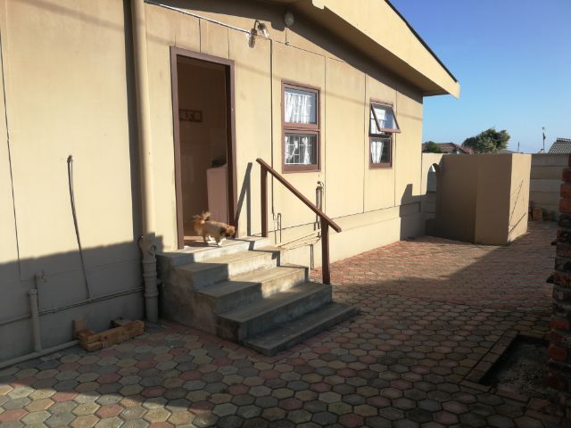 Holiday House to rent in Little Brak River, Garden Route, South Africa