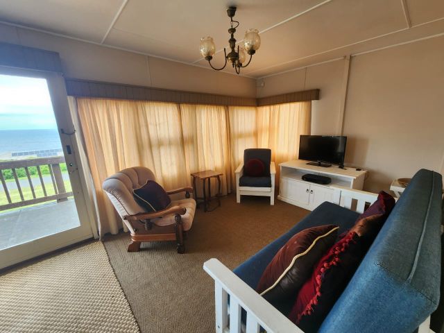 Holiday House to rent in Little Brak River, Garden Route, South Africa