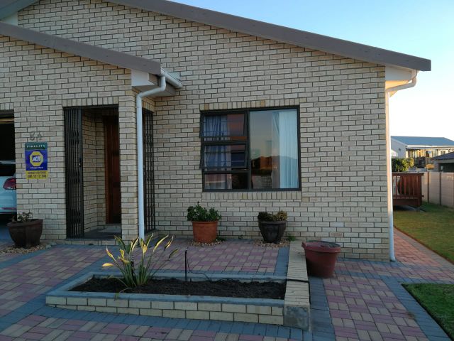 Holiday Rentals & Accommodation - Self Catering - South Africa - Garden Route - Little Brak River