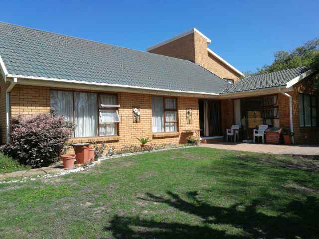 Holiday Rentals & Accommodation - Holiday House - South Africa - Garden Route - Mosselbay