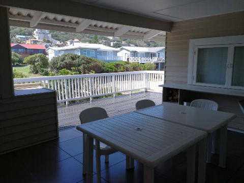 Beachfront to rent in Great Brak River, Garden Route, South Africa