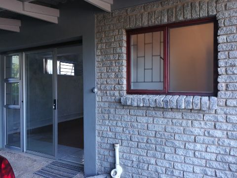 Garden Flat to rent in Mossel bay, Garden Route, South Africa