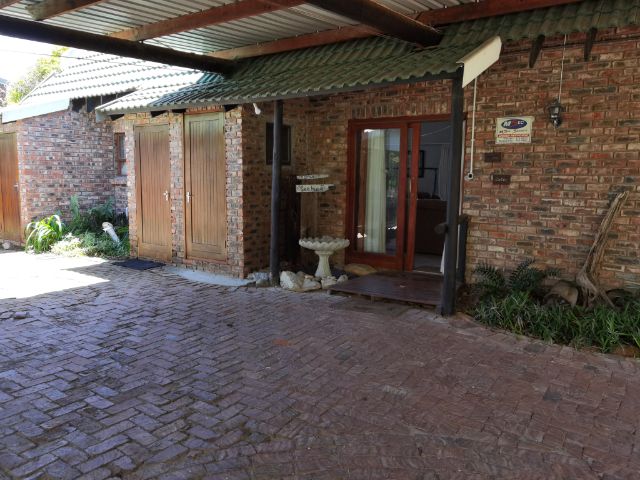 Holiday House to rent in Little Brak River, Garden Route, South Africa