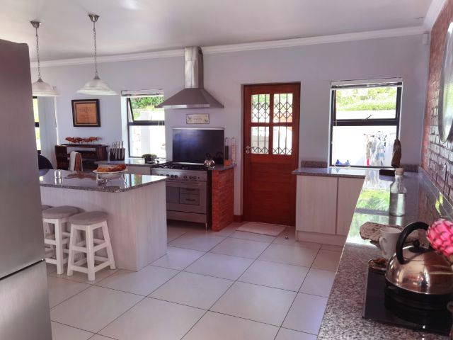 Holiday House to rent in Little Brak River, Mosselbay, South Africa