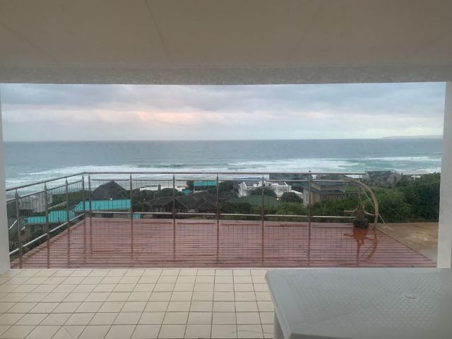 Holiday House to rent in Mossel Bay, Great Brak River, South Africa