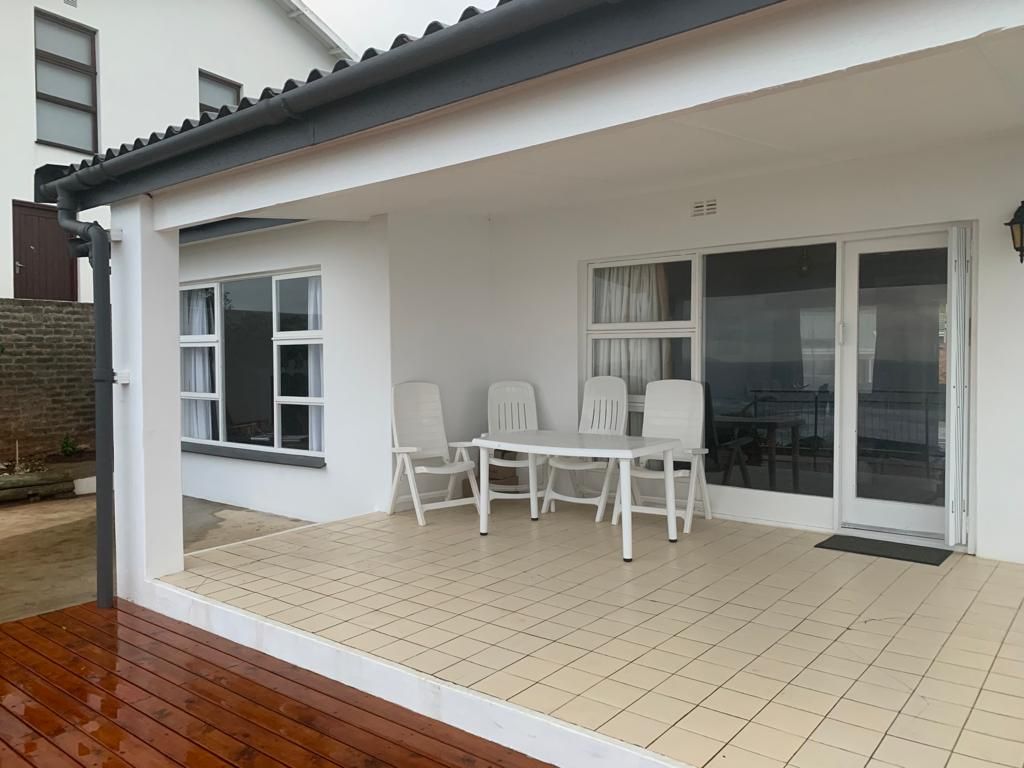 Holiday House to rent in Mossel Bay, Great Brak River, South Africa