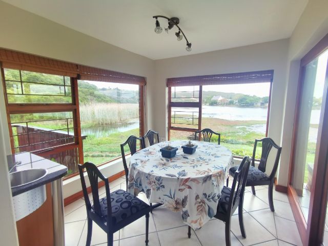 Holiday House to rent in Great Brak River, Garden Route, South Africa