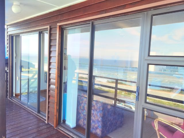 Beachfront to rent in Mosselbay, Klein BrakRivier, South Africa