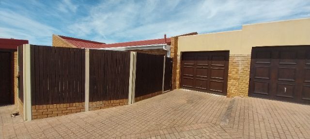 Self Catering to rent in Mosselbay, St Blaize , South Africa